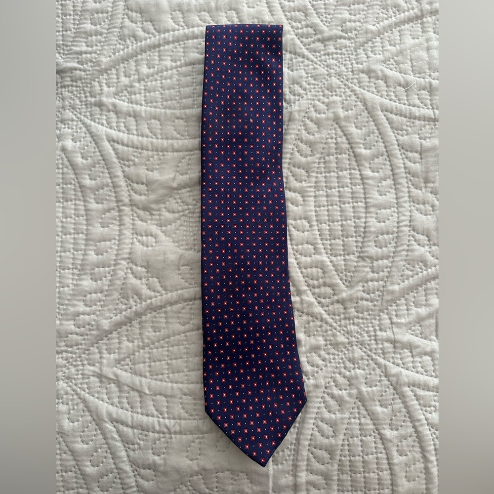 Frangi 100% Silk Made in Italy Classic Navy and Red Polka Dot Tie